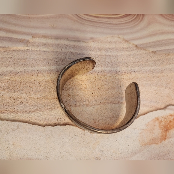 Lia Sophia "Shifting Tide" Brown and Silver slip on cuff - Picture 5 of 6